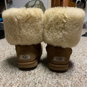 chestnut tall UGGS